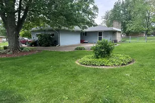 7595 Washington Ct, Merrillville, IN 46410 - Photo 7