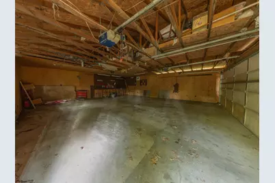10848 Edgewood Drive, Demotte, IN 46310 - Photo 17