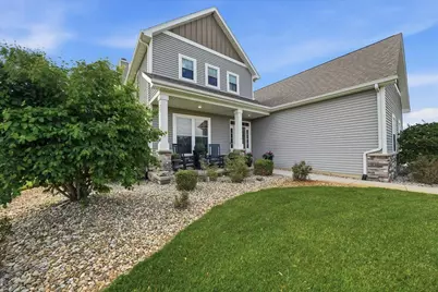 380 E Augustine Drive, Valparaiso, IN 46383 - Photo 3