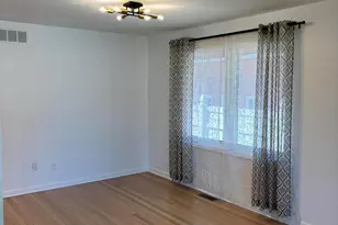 8108 Madison Ave, Munster, IN 46321 - Photo 15