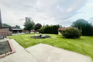 3249 May St, Portage, IN 46368 - Photo 9