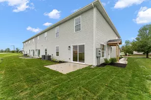 9561 Luebcke Ln, Crown Point, IN 46307 - Photo 37