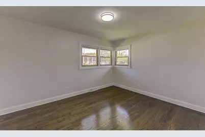 7970 Northcote Avenue, Hammond, IN 46324 - Photo 11