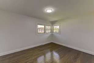 7970 Northcote Ave, Hammond, IN 46324 - Photo 11