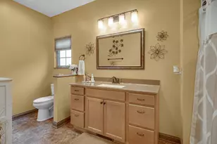 60 N Prairie Pkwy, Valparaiso, IN 46385 - Photo 23
