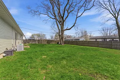 621 Old Forge Road, Valparaiso, IN 46385 - Photo 15