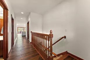 61 N Prairie Parkway, Valparaiso, IN 46385 - Photo 5
