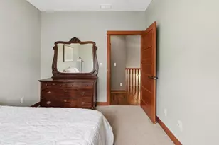 61 N Prairie Parkway, Valparaiso, IN 46385 - Photo 17