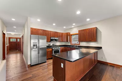 61 N Prairie Pkwy, Valparaiso, IN 46385 - Photo 9
