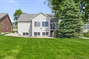 61 N Prairie Parkway, Valparaiso, IN 46385 - Photo 25
