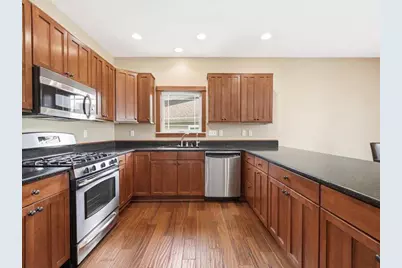 61 N Prairie Pkwy, Valparaiso, IN 46385 - Photo 7