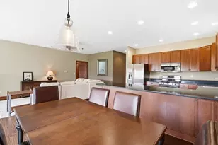 61 N Prairie Parkway, Valparaiso, IN 46385 - Photo 9