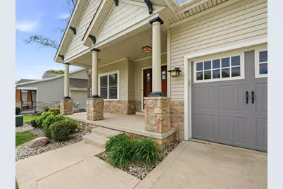 61 N Prairie Pkwy, Valparaiso, IN 46385 - Photo 3