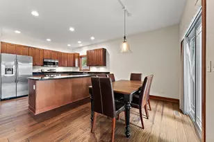 61 N Prairie Parkway, Valparaiso, IN 46385 - Photo 11