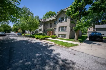 205 Michigan Avenue, Valparaiso, IN 46383 - Photo 3