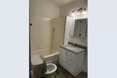 205 Michigan Avenue, Valparaiso, IN 46383 - Photo 17