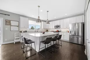 10227 Sentry Dr, Saint John, IN 46373 - Photo 11