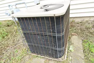 436 S Romaine St, Rensselaer, IN 47978 - Photo 17