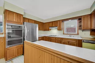 519 N Jay Ave, Griffith, IN 46319 - Photo 5