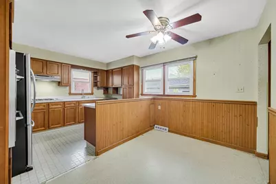 519 N Jay Avenue, Griffith, IN 46319 - Photo 7