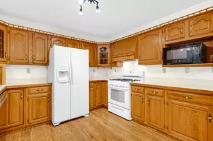 18 W 890 N, Wheatfield, IN 46392 - Photo 9