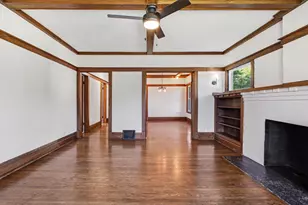 107 Institute St, Valparaiso, IN 46383 - Photo 7