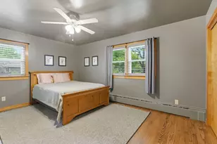 1113 Valparaiso St, Valparaiso, IN 46383 - Photo 11