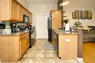 10630 W 115th Ct, Cedar Lake, IN 46303 - Photo 5