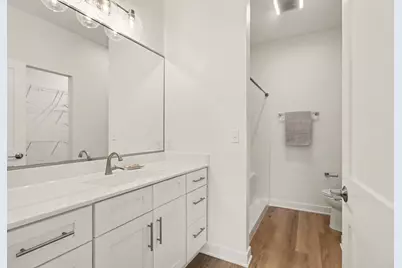 1905 E Woodglen Circle, Valparaiso, IN 46383 - Photo 13