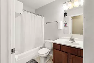 11442 Maryland Dr, Crown Point, IN 46307 - Photo 13