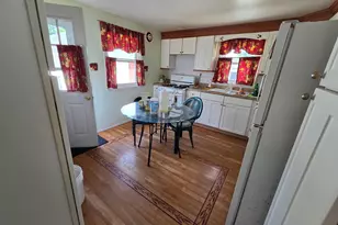 309 Maple Ln, Crown Point, IN 46307 - Photo 5