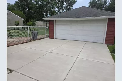 309 Maple Lane, Crown Point, IN 46307 - Photo 13