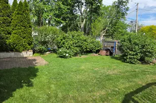 309 Maple Ln, Crown Point, IN 46307 - Photo 19