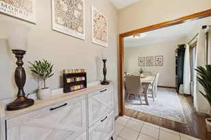 5204 Woodmere Ct, Valparaiso, IN 46383 - Photo 5