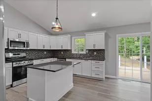 53784 Terre Verde Hills Ct, South Bend, IN 46628 - Photo 9
