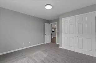 53784 Terre Verde Hills Ct, South Bend, IN 46628 - Photo 25