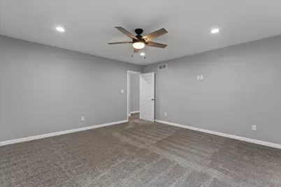 53784 Terre Verde Hills Court, South Bend, IN 46628 - Photo 17