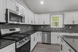 53784 Terre Verde Hills Ct, South Bend, IN 46628 - Photo 11