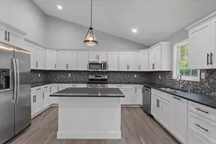 53784 Terre Verde Hills Ct, South Bend, IN 46628 - Photo 11