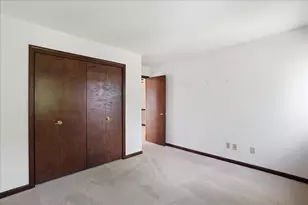 2 Woodhollow Dr, Schererville, IN 46375 - Photo 21