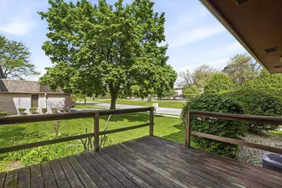 2 Woodhollow Drive, Schererville, IN 46375 - Photo 5