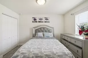 1414 Gates Dr, Schererville, IN 46375 - Photo 11