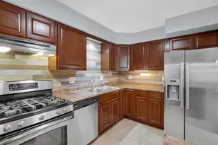 120 New Orleans St, Schererville, IN 46375 - Photo 5