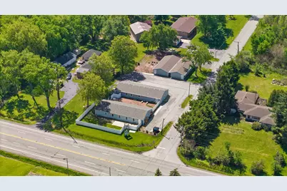 1147 N Salt Creek Road, Chesterton, IN 46304 - Photo 7