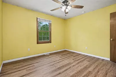 724 S 500 E, Knox, IN 46534 - Photo 9