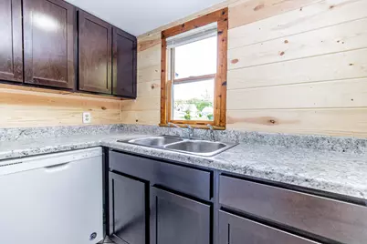 803 Pennsylvania Avenue, La Porte, IN 46350 - Photo 5