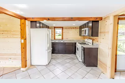 803 Pennsylvania Avenue, La Porte, IN 46350 - Photo 3