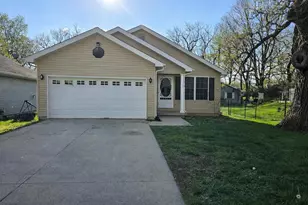 1133 Justine Dr, Kankakee, IL 60901 - Photo 1
