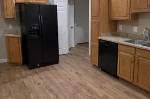 1133 Justine Dr, Kankakee, IL 60901 - Photo 5
