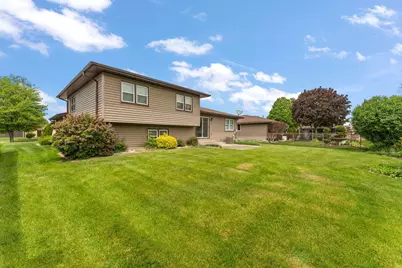 1225 Willow Lane, Schererville, IN 46375 - Photo 31